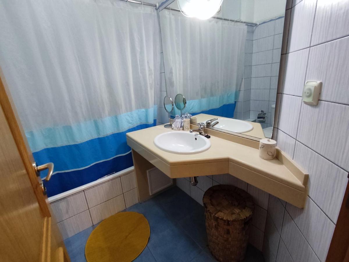 1D Praia Mar - Casas & Papeis アルマカオ・デ・ペラ エクステリア 写真